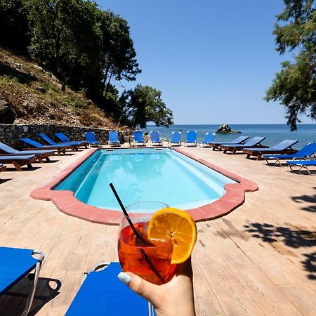 Hotel Kokkino Nero Ngoại thất bức ảnh