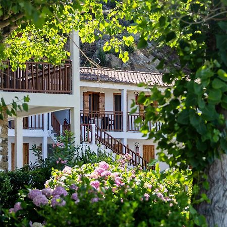 Hotel Kokkino Nero Ngoại thất bức ảnh